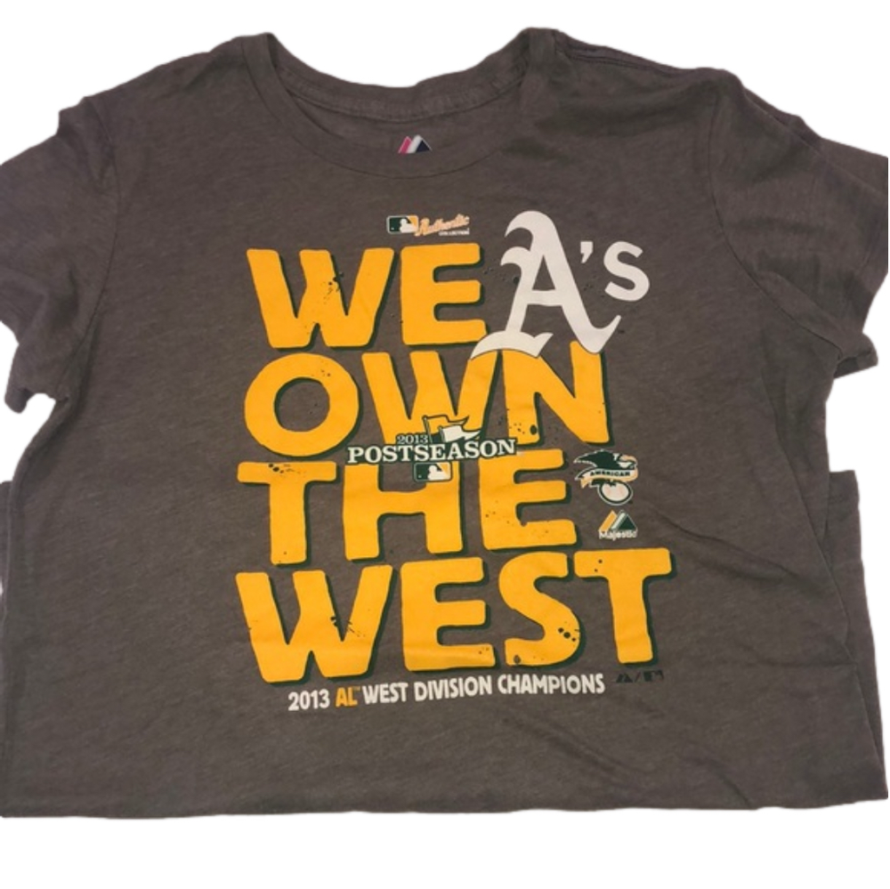 Women’s Oakland  Athletics t shirt size XL